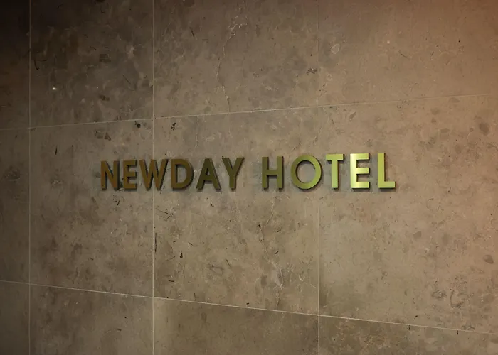 New Day Gangnam Motel 3*