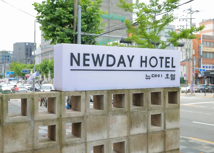 New Day Gangnam Motel 3*